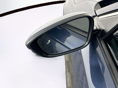 Used 2025 Honda Accord Touring image 16