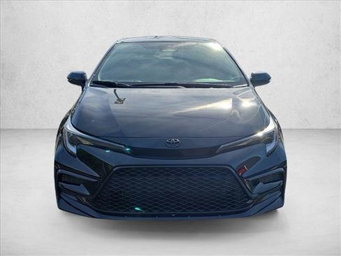 Used 2024 Toyota Corolla SE image 2