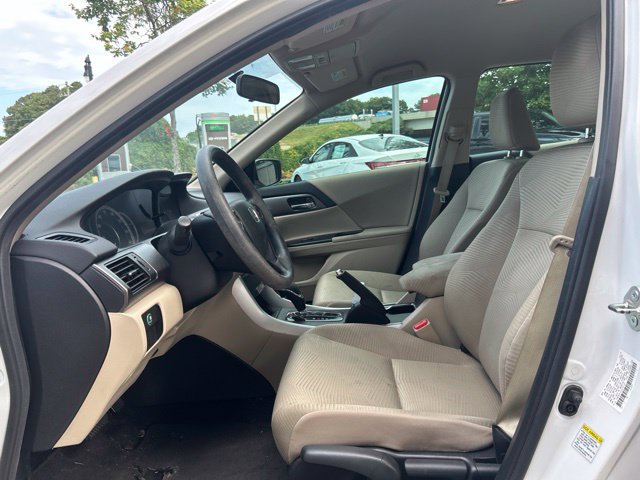 Used 2015 Honda Accord LX image 11