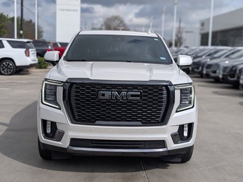Used 2024 GMC Yukon XL Denali Ultimate image 2