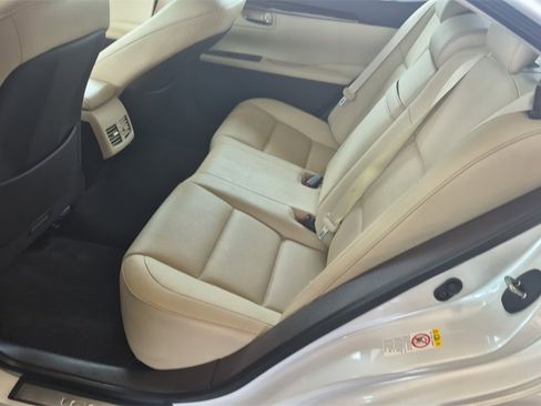 Used 2017 Lexus ES 350 w/ Premium Package image 27