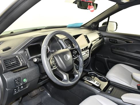 Certified 2023 Honda Passport Elite image 39