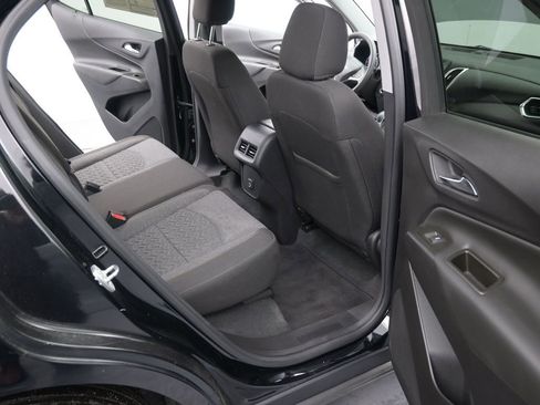 Used 2023 Chevrolet Equinox LT image 16