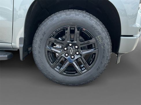 New 2025 Chevrolet Silverado 1500 Custom image 14