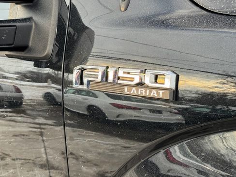 Used 2018 Ford F150 Lariat w/ Equipment Group 501A Mid image 11