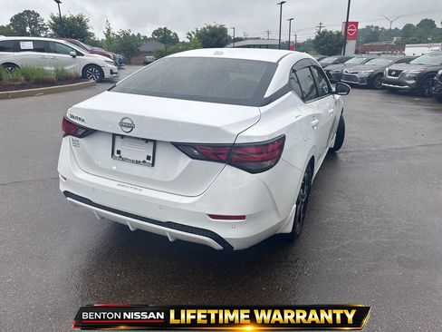 Used 2025 Nissan Sentra SV w/ All-Weather Package FWD image 8