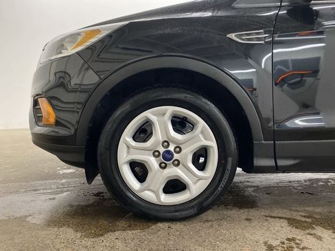Used 2017 Ford Escape S image 11