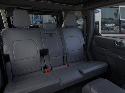 New 2026 Ford Bronco Outer Banks w/ Sasquatch Package AWD/4WD image 11