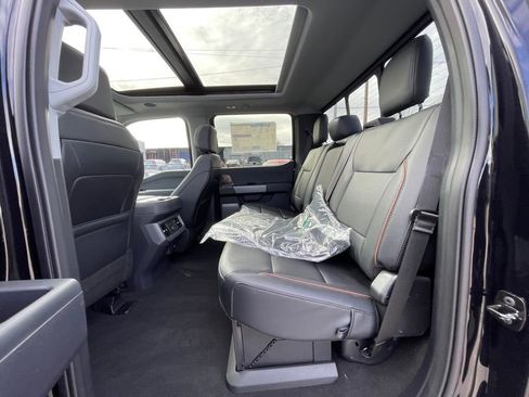 New 2026 Ford F250 Lariat w/ Black Appearance Package image 17