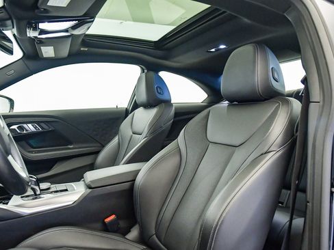 Used 2022 BMW 230i Coupe w/ Convenience Package image 17