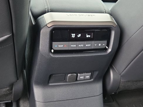 Used 2025 Toyota Land Cruiser AWD/4WD image 11