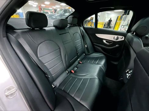 Used 2015 Mercedes-Benz C 300 4MATIC Sedan image 19