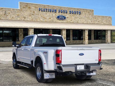 New 2026 Ford F350 XLT w/ XLT Premium Package AWD/4WD image 4