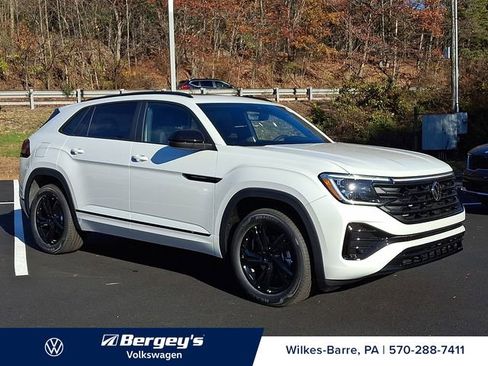 New 2026 Volkswagen Atlas Cross Sport SEL R-Line AWD/4WD image 2