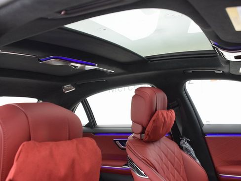 New 2026 Mercedes-Benz S 580 4MATIC Sedan image 16