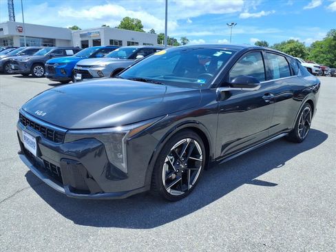 Used 2025 Kia K4 GT-Line w/ GT-Line Premium Package FWD image 8