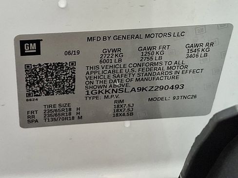 Used 2019 GMC Acadia SLE image 28