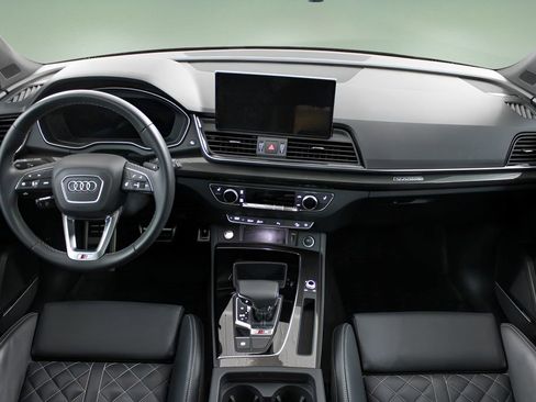 Used 2024 Audi SQ5 Premium Plus AWD/4WD image 16
