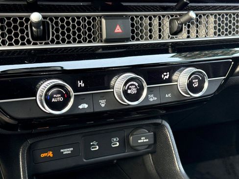 Certified 2025 Honda Civic Sport image 19