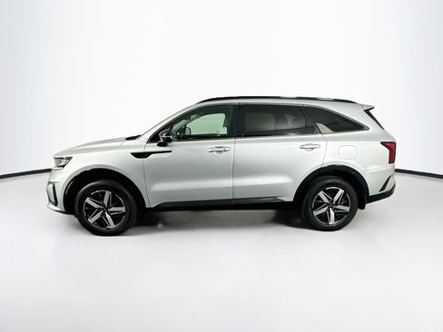 Used 2021 Kia Sorento EX AWD/4WD image 4
