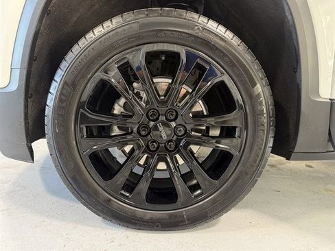 Used 2023 GMC Acadia SLE w/ Elevation Edition image 41