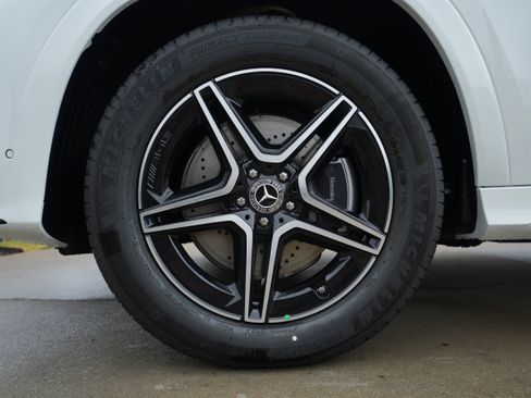 New 2026 Mercedes-Benz GLE 350 4MATIC image 13