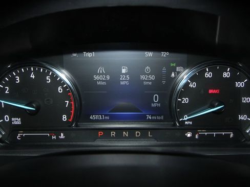 Used 2022 Ford Explorer XLT image 10