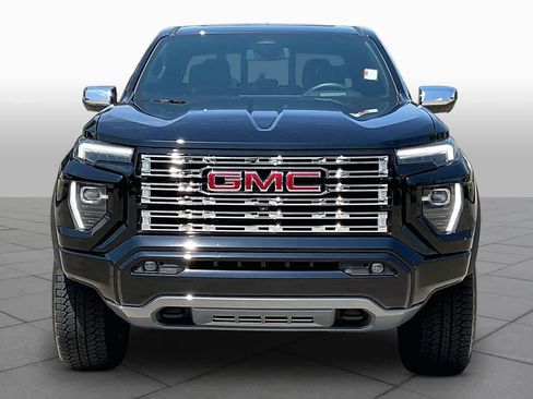 Used 2025 GMC Canyon Denali AWD/4WD image 4