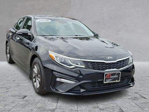 Used 2020 Kia Optima LX image 2
