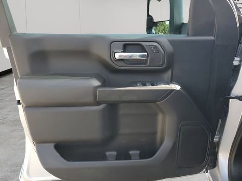 Used 2023 Chevrolet Silverado 2500 Custom w/ Custom Value Package image 25