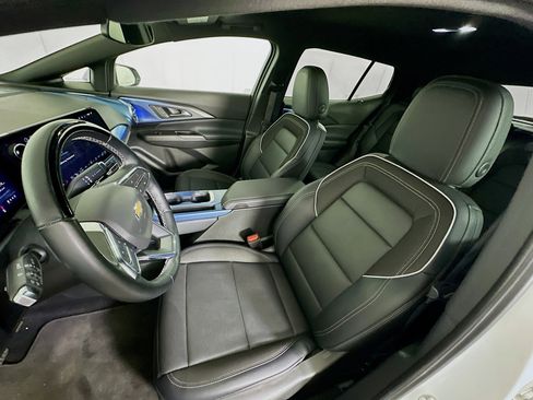 Used 2024 Chevrolet Equinox EV LT w/ Active Safety Package 3 image 13