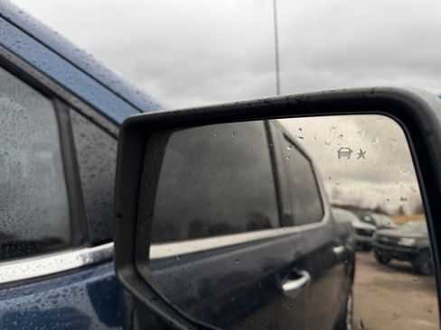 Used 2019 Chevrolet Silverado 1500 High Country w/ Z71 Off-Road Package image 26