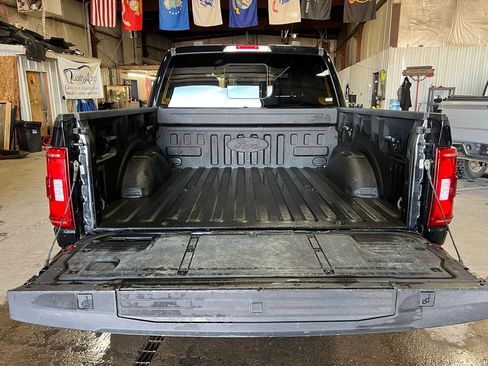 Used 2023 Ford F150 XLT w/ Equipment Group 302A High image 8