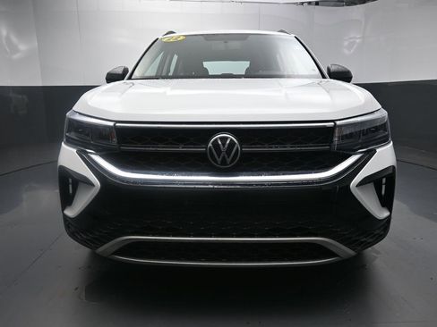 Used 2022 Volkswagen Taos S image 32