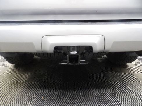 Used 2021 Toyota 4Runner SR5 AWD/4WD image 31