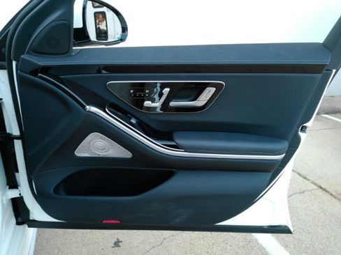 Used 2022 Mercedes-Benz S 500 4MATIC image 23