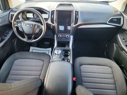 Used 2022 Ford Edge SE w/ Black Appearance Package image 13