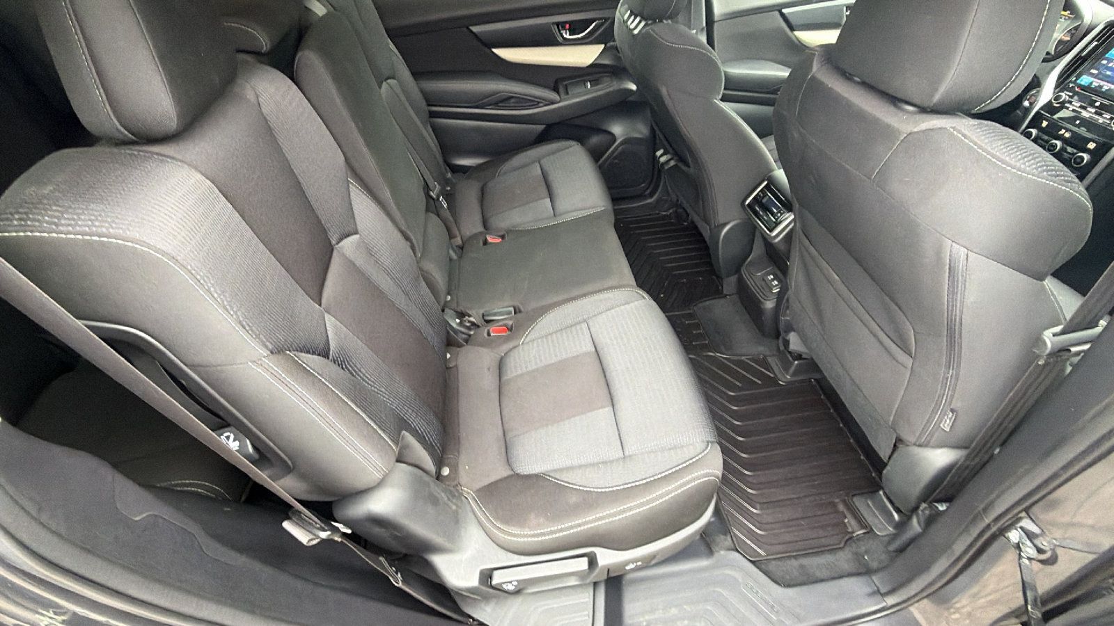 Used 2020 Subaru Ascent Premium w/ Convenience Package AWD/4WD image 19