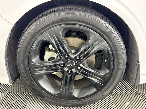 Used 2022 Kia K5 GT-Line w/ GT-Line FWD Premium Package image 36