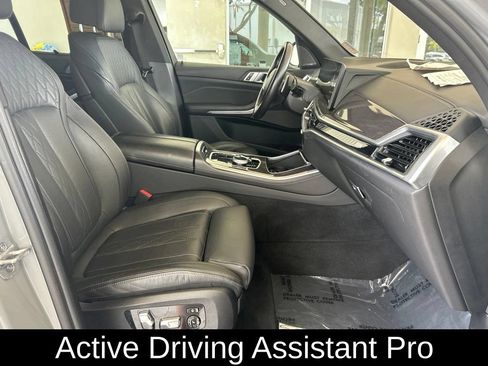 Used 2024 BMW X5 M60i AWD/4WD image 24