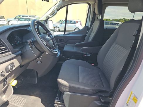 Used 2023 Ford Transit 350 XLT image 7