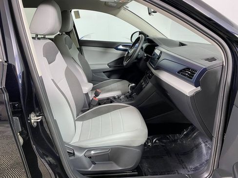 Used 2022 Volkswagen Taos SE image 8