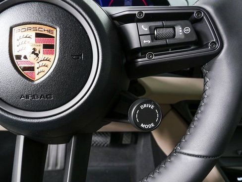 New 2026 Porsche Macan Electric image 11