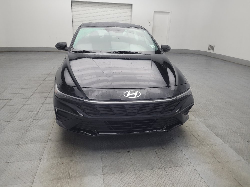 Used 2024 Hyundai Elantra SE FWD image 14
