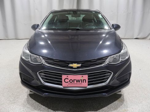 Used 2016 Chevrolet Cruze LS image 7