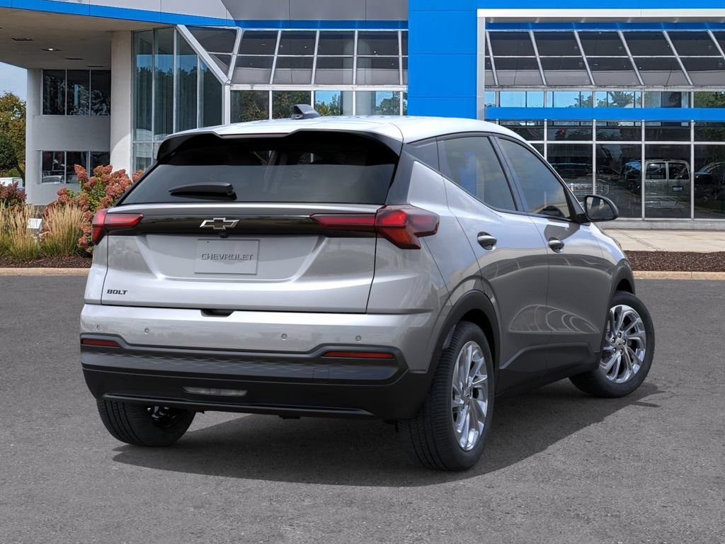 New 2027 Chevrolet Bolt LT w/ Comfort Package FWD image 4