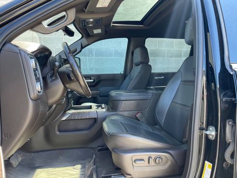 Used 2022 GMC Sierra 3500 Denali w/ Denali Ultimate Package AWD/4WD image 14