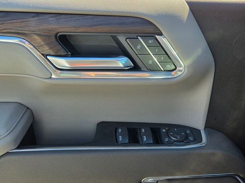 New 2026 GMC Sierra 1500 SLT image 26