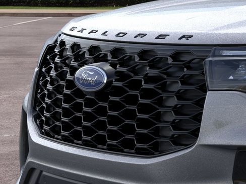 New 2026 Ford Explorer ST-Line RWD image 17