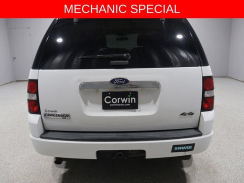 Used 2010 Ford Explorer XLT AWD/4WD image 10